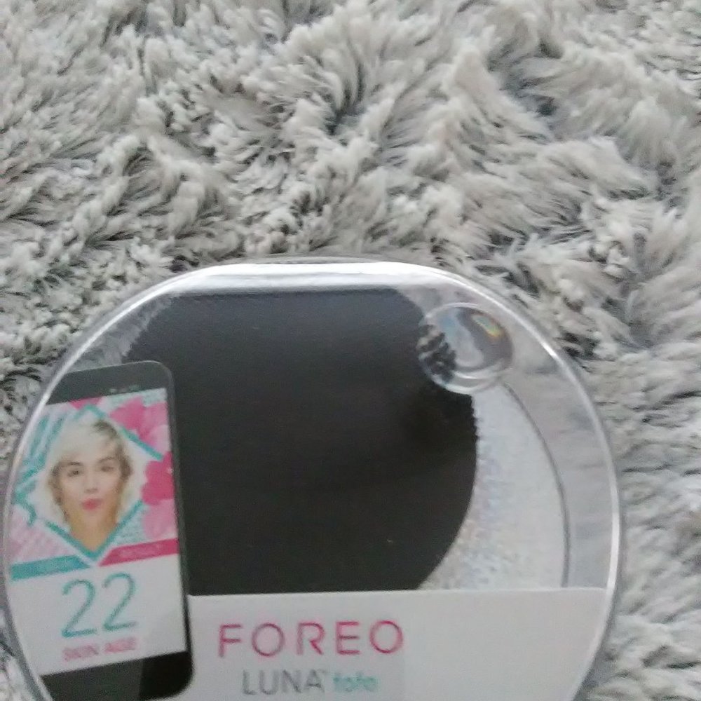 FOREO LUNA